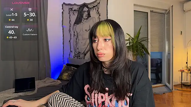 inked witch online show from November 2025 03:05:02 PM