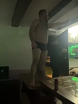 Andreiandu23 online show from April 2026 07:30:02 PM