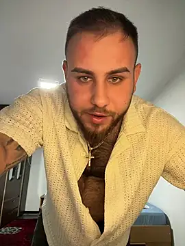 Andreiandu23 online show from April 2026 06:09:01 PM