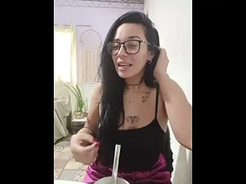 StarNinf4 online show from April 2026 06:10:01 PM