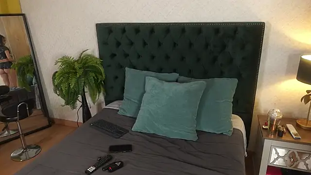 Snapshot of VitoriaCarusso chatting on February 2026 10:22:01 PM VitoriaCarusso online show from February 2026 10:22:01 PM