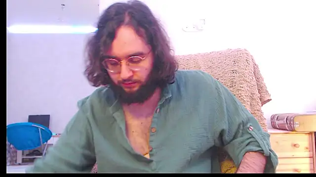 Snapshot of eren_jaeger2000 chatting on May 2026 04:40:02 AM eren jaeger2000 online show from May 2026 04:40:02 AM