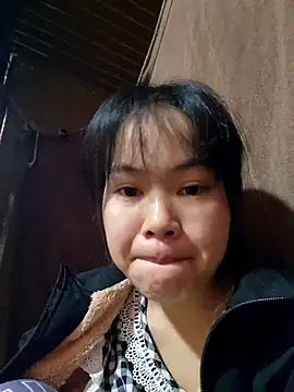 Xiu-L online show from November 2025 02:11:02 AM