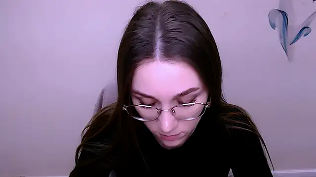 MillaTems  online show from February 2026 11:10:01 AM