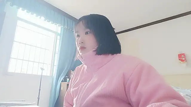 Misszhong online show from November 2025 07:46:02 AM