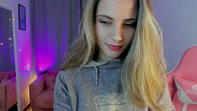 amelia meili online show from November 2025 01:21:02 PM