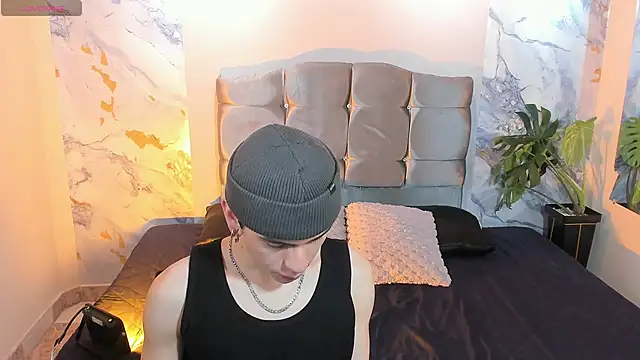 James Adams 01 online show from January 2026 12:00:01 PM