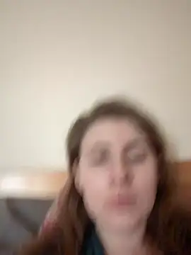 hotwetvix online show from November 2025 10:25:01 AM