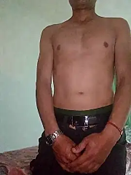 noah77  online show from April 2026 11:11:01 AM