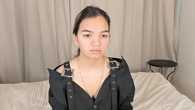 CoreenLuebbers online show from November 2025 08:02:01 AM