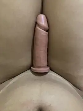 Amandinhaa19 online show from February 2026 10:39:01 PM