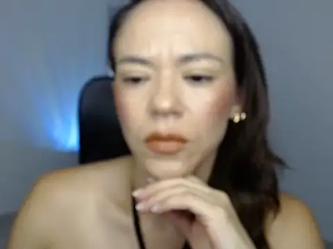 Annie Cervantez online show from March 2026 04:36:01 AM