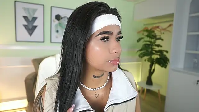 MeganLowell online show from January 2026 11:34:01 AM