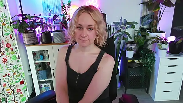 xzoeyryanx online show from February 2026 09:31:02 PM