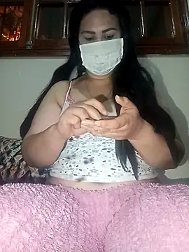 fati35flou online show from February 2026 07:45:02 PM