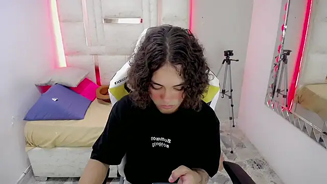 Stein 2 online show from November 2025 09:08:01 PM