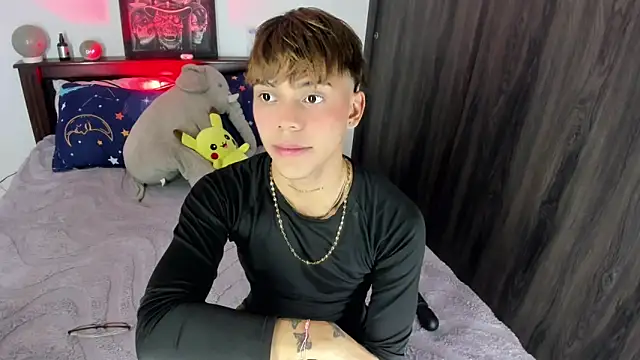 Snapshot of Jin_kougasaki chatting on November 2025 02:39:01 AM Jin kougasaki online show from November 2025 02:39:01 AM