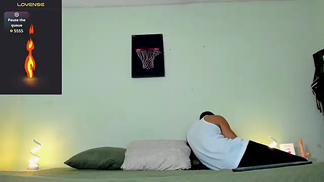 blorelopez online show from March 2026 12:50:01 AM