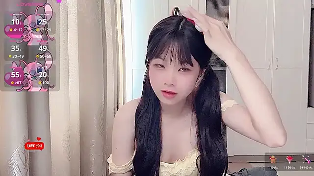 Snapshot of bunny-- chatting on June 2026 05:12:02 AM bunny-- online show from June 2026 05:12:02 AM