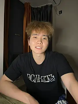 Juhone online show from April 2026 03:28:01 PM