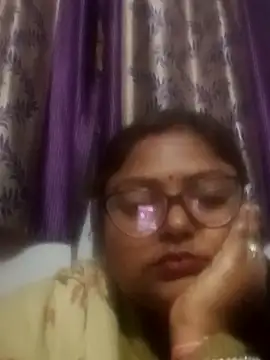 Simran62 online show from January 2026 05:37:01 PM