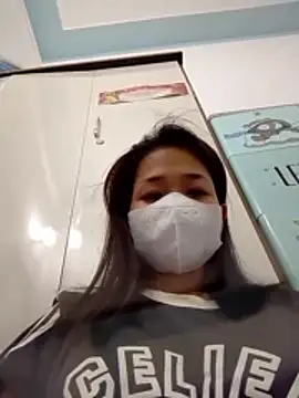 PamPii2x online show from April 2026 01:49:01 PM