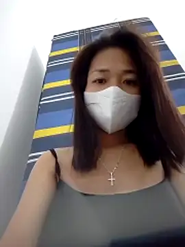 PamPii2x online show from April 2026 09:28:01 PM