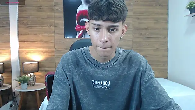 DraxBlade09 online show from March 2026 08:39:01 PM