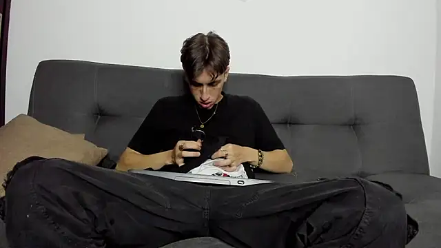 Dio  morningstar online show from November 2025 01:14:02 PM