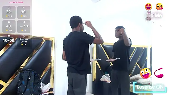 NoahJhonson69 online show from February 2026 12:00:01 PM