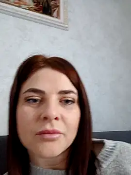 Darkroseq online show from November 2025 12:27:01 PM