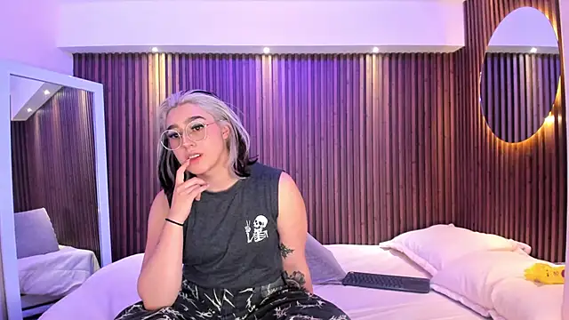 Snapshot of GabyRose9 chatting on April 2026 08:22:01 PM GabyRose9 online show from April 2026 08:22:01 PM