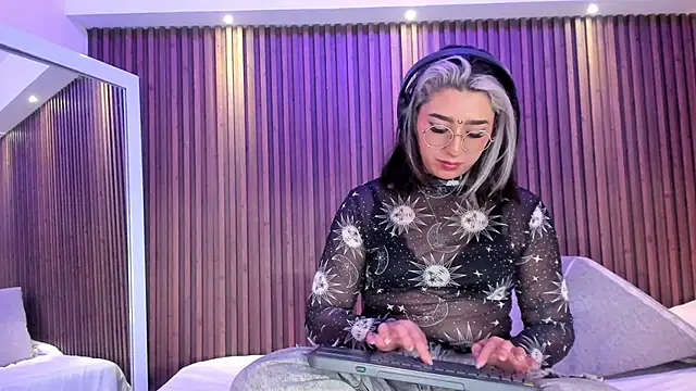 Snapshot of GabyRose9 chatting on May 2026 11:22:02 PM GabyRose9 online show from May 2026 11:22:02 PM