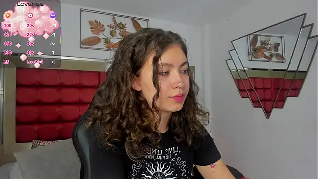 MarieTaylor  online show from February 2026 06:33:02 PM