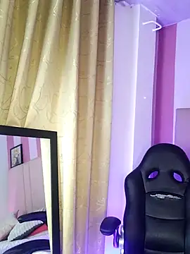 Emmyxxx online show from February 2026 02:16:02 PM