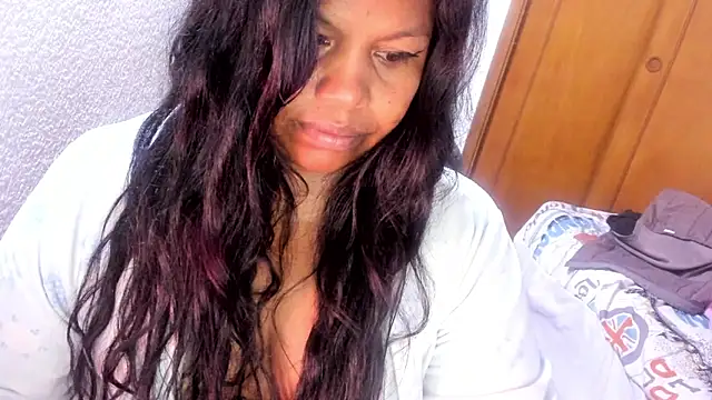 ebonycamelia online show from April 2026 04:30:02 AM