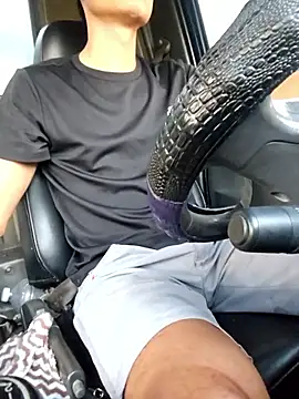 huykkk99 online show from January 2026 10:29:01 AM