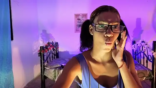 ginebra-n18 online show from November 2025 03:21:02 AM