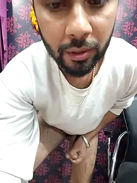 Cute Lucky online show from December 2025 09:07:01 AM