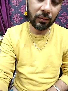 Cute Lucky online show from December 2025 10:41:02 AM