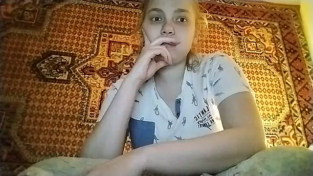 KikiBang online show from April 2026 06:57:01 PM