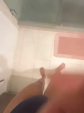 Maia0823 online show from November 2025 05:35:01 PM