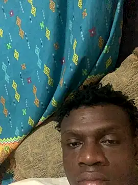 laperson online show from November 2025 10:35:01 PM