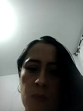 danielita1414 online show from November 2025 02:09:01 PM