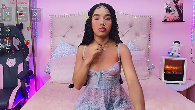 Naom star87 online show from January 2026 07:52:02 PM