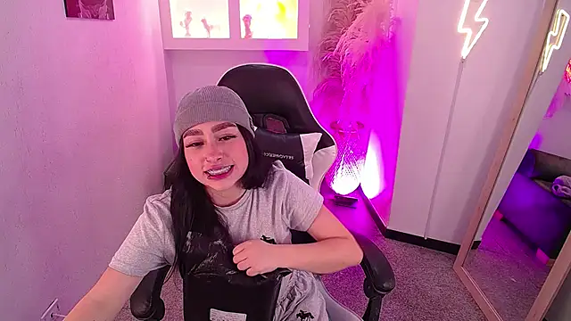 vallolett online show from February 2026 11:08:02 PM