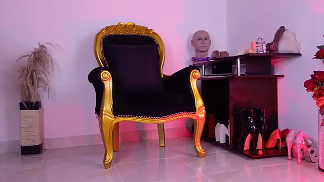 SaraFerrer  online show from April 2026 05:44:02 AM