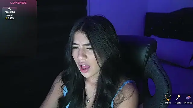 Snapshot of leyla_sanss chatting on November 2025 12:33:01 AM leyla sanss online show from November 2025 12:33:01 AM