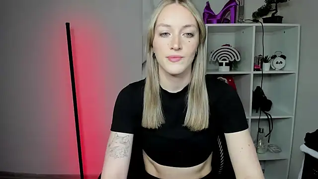 EvelynBlond online show from March 2026 06:25:02 AM