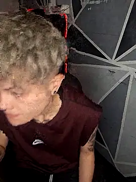 megan NL online show from December 2025 12:18:01 AM